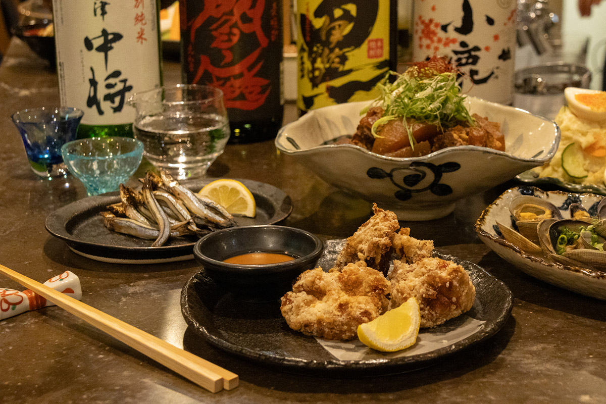 代々木の十割そば 否否五杯と本家かのやのそばと料理